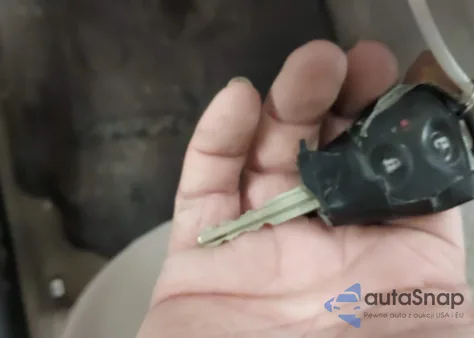 2007 Toyota Rav4 z USA, uszkodzony, nr VIN JTMBD33VX75072388